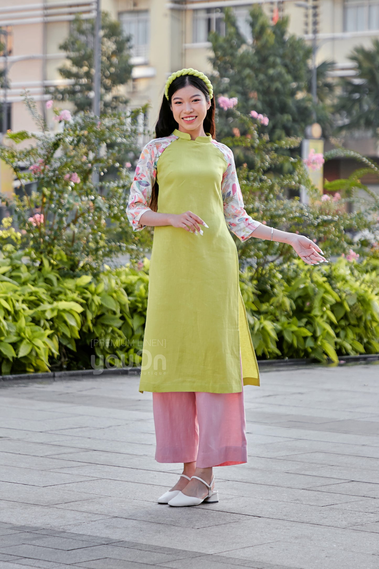 Flower Traditional Vietnamese Dress - Áo Dài Flower
