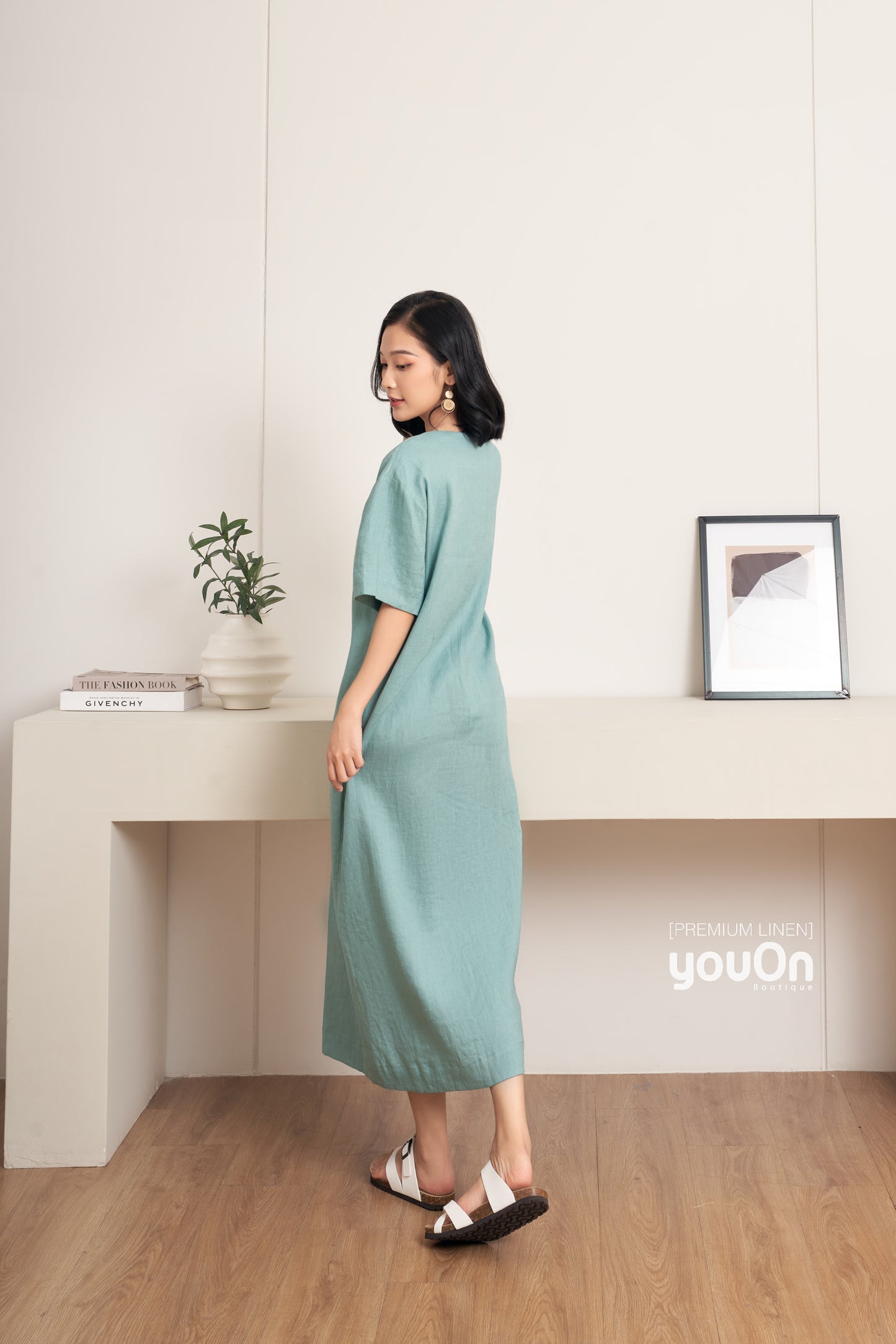 Classic Dress - Đầm Classic