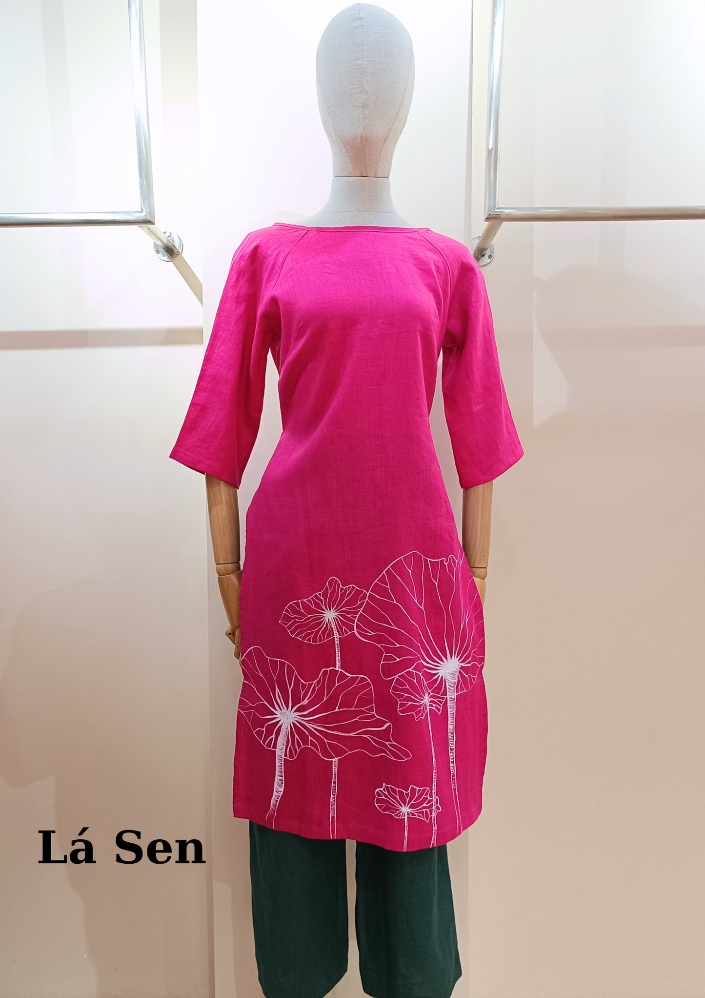 Vision Traditional Vietnamese Dress - Áo Dài Vision Hồng Sen Có Vẽ