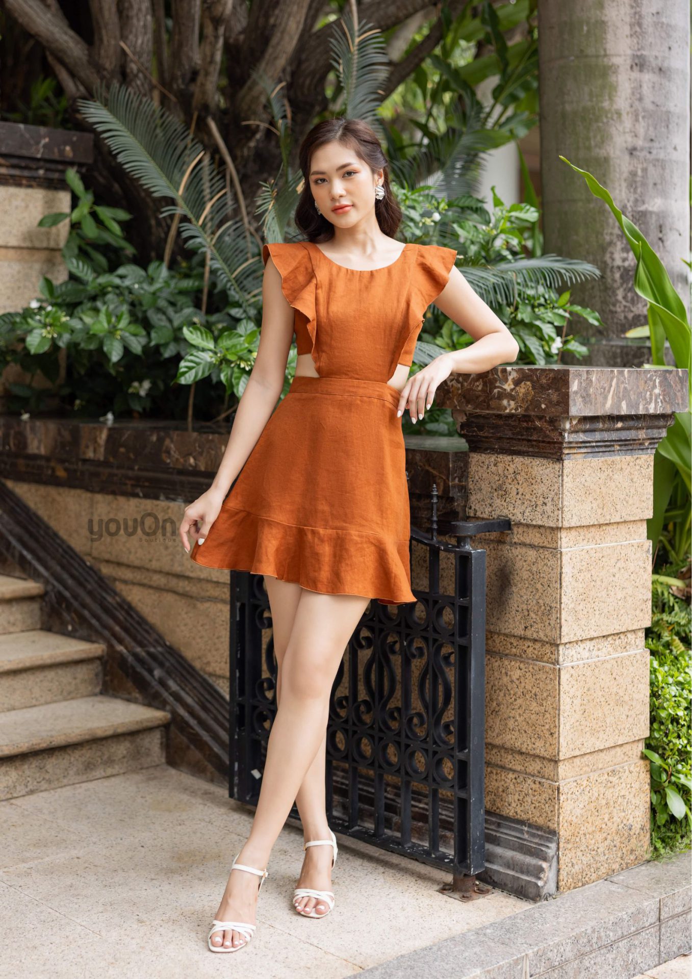 Đầm Travel